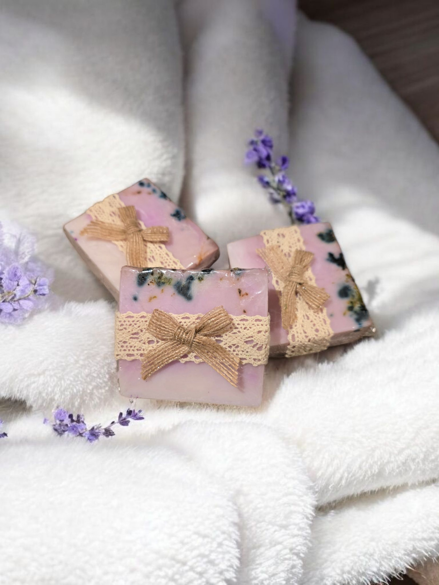 Women’s Goat Milk Soap Bar (2 scents to choose from)