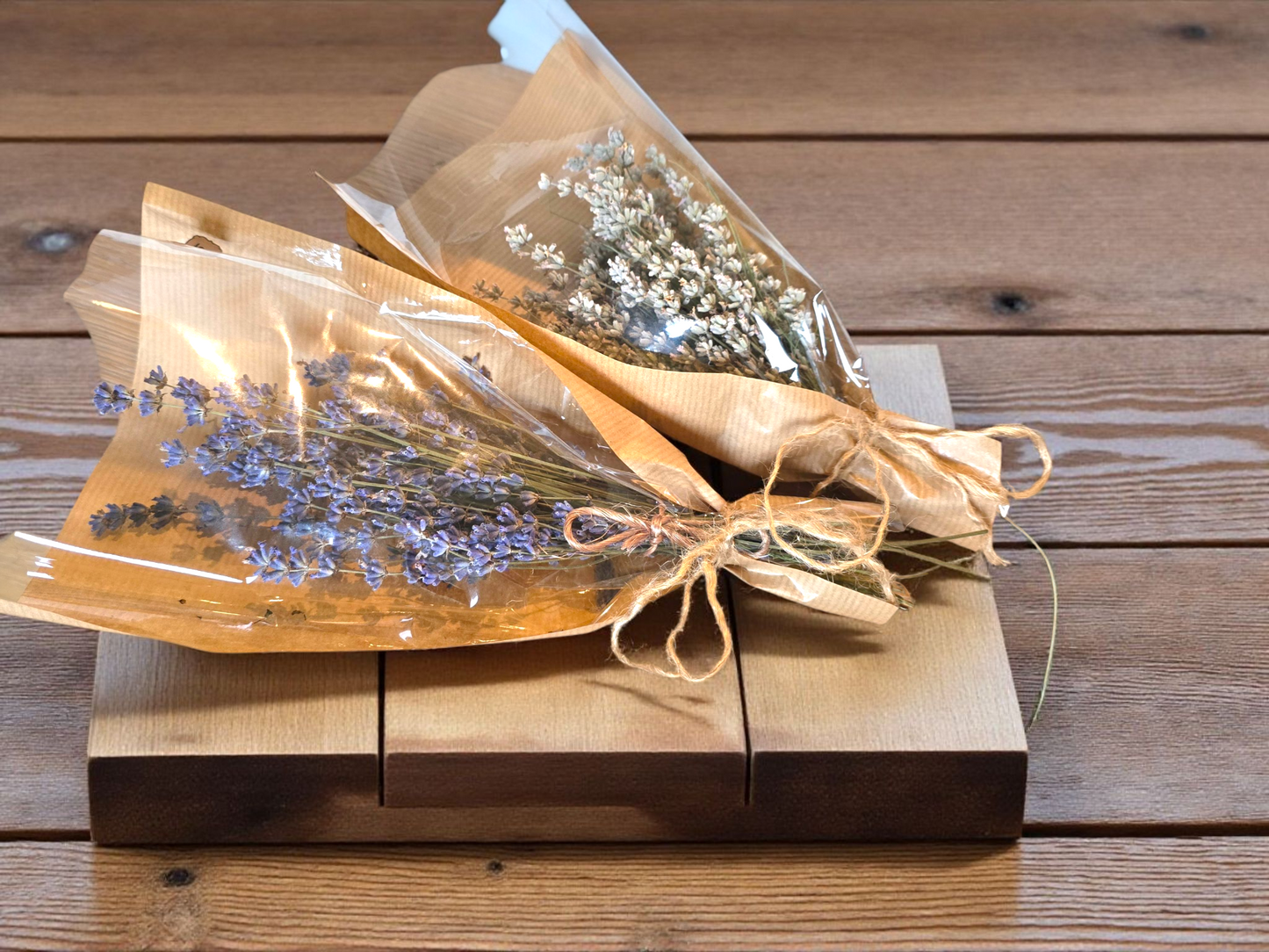 Dried Lavender Bouquet (2 sizes to choose from)
